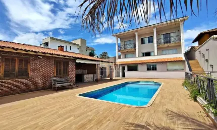 São Pedro - Casa em Condomínio com  5/4 (2 Suítes) - Amplo Espaço de Lazer (Piscina...) - 4 Vagas