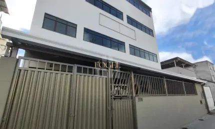 Prédio Comercial (Colégio) - 18 Salas - 11 Banheiros - Quadra Poliesportiva