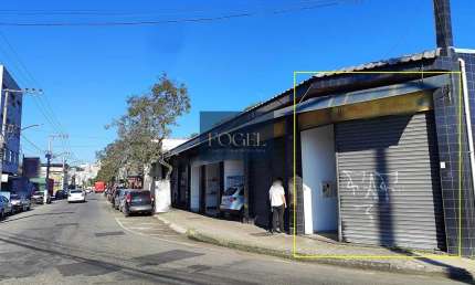 Mariano Procópio - Duas Lojas Geminadas com 77m² - Banheiro - Excelente Localização