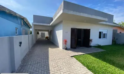 Casa para Venda em Tramandaí, Centro, 3 dormitórios, 1 suíte, 2 banheiros, 3 vagas