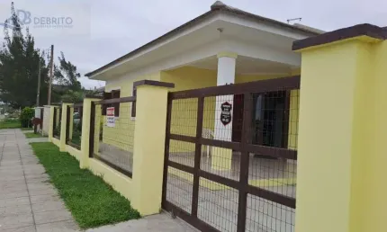 Casa bem localizada própria para moradia ou comérccio