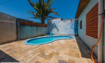 Casa para Venda em Tramandaí, Nordeste, 3 dormitórios, 3 banheiros, 2 vagas
