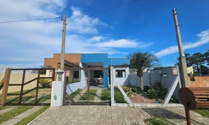 Casa para Venda em Tramandaí, Nova tramanda, 2 dormitórios, 1 suíte, 2 banheiros, 1 vaga