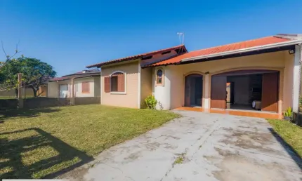 Casa para Venda em Imbé, Balneário Presidente, 3 dormitórios, 1 suíte, 2 banheiros, 1 vaga