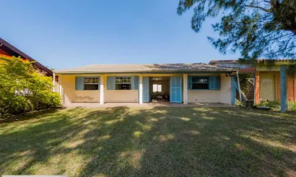 Casa para Venda em Imbé, Balneário Presidente, 5 dormitórios, 2 banheiros, 1 vaga