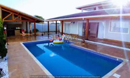 Casa Porto Atibaia - 3 suítes sendo 1 com closet - Vaga para 10 carros - Piscina, churrasqueira - R$2.950.000,00