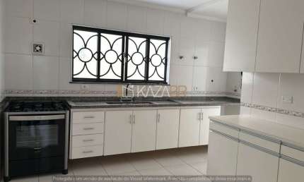 Casa com 3 dormitórios para alugar, 182 m² por R$ 6.938,50/mês - Vila Santista - Atibaia/SP