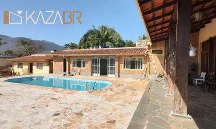 Casa com 4 dormitórios para alugar, 550 m² por R$ 7.002/mês - Vila Petrópolis - Atibaia/SP