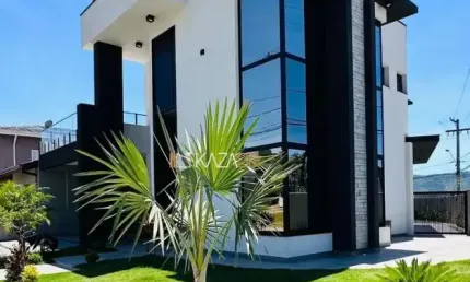 Casa com 3 dormitórios à venda, 216 m² por R$ 1.990.000,00 - Condominio Alto da Floresta - Atibaia/SP