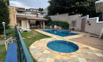 Casa com 3 dormitórios para alugar, 120 m² por R$ 6.663/mês - Samambaia Parque Residencial - Atibaia/SP