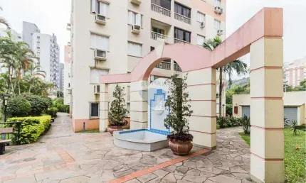 Apartamento à Venda - 2 Dormitórios no Jardim Carvalho - Villagio de Verona