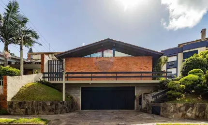 Casa com 4 quartos à venda na Travessa Java, 76, Jardim Lindóia, Porto Alegre