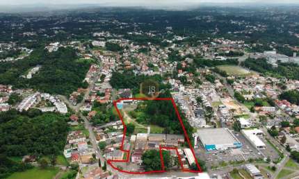 Ponto comercial para alugar na Rua Tobias de Macedo Júnior, 246, Santo Inácio, Curitiba