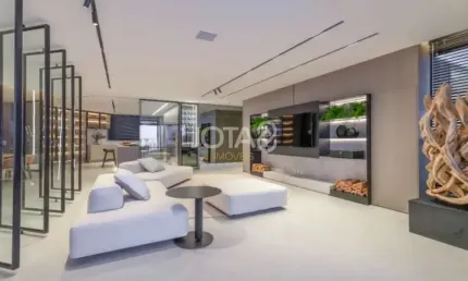 Apartamento com 3 quartos à venda na Avenida Presidente Getúlio Vargas, 2900, Água Verde, Curitiba