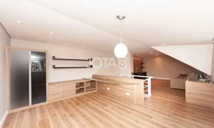 Casa em condomínio fechado com 3 quartos para alugar na Rua Sebastião Vendramin, 98, Santa Felicidade, Curitiba
