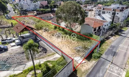 Terreno comercial para alugar na Rua Anna Gbur Barcik, 171, Santo Inácio, Curitiba