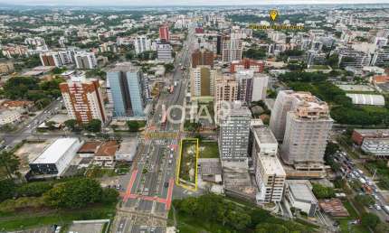 Terreno à venda na Avenida Paraná, 1422, Bacacheri, Curitiba