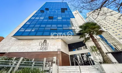 Ponto comercial com 1 sala à venda na Rua Acyr Guimarães, 222, Água Verde, Curitiba