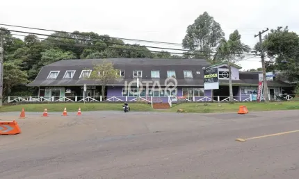 Ponto comercial com 5 salas para alugar na Rua Maria Bizinelli, 1190, Campo Comprido, Curitiba