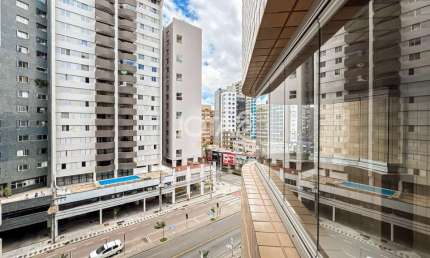 Apartamento com 3 quartos à venda na Avenida Sete de Setembro, 4518, Batel, Curitiba