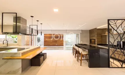 Casa em condomínio fechado com 3 quartos à venda na Rua Augusto Zibarth, 1245, Uberaba, Curitiba