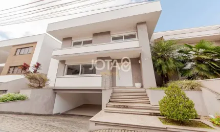 Casa em condomínio fechado com 3 quartos à venda na Rua Doutor Lubumir Viergbiski, 220, Campo Comprido, Curitiba