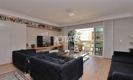 Apartamento com 3 quartos para alugar na Travessa Lange, 103, Batel, Curitiba