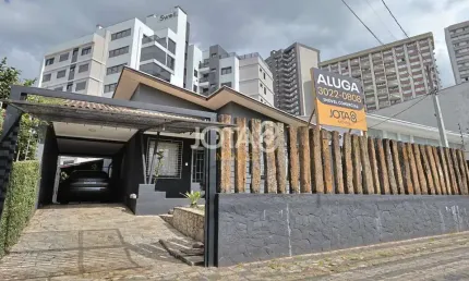 Casa para alugar na Rua Padre Agostinho, 1431, Bigorrilho, Curitiba