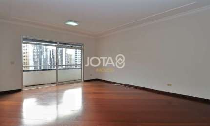 Apartamento com 3 quartos para alugar na Avenida República Argentina, 357, Água Verde, Curitiba