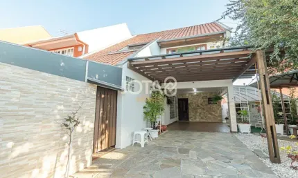 Casa com 3 quartos à venda na Rua Luiz Leduc, 251, Vista Alegre, Curitiba