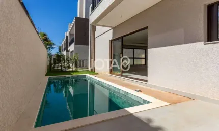 Casa em condomínio fechado com 3 quartos à venda na Rua Benvenuto Gusso, 33, Boa Vista, Curitiba