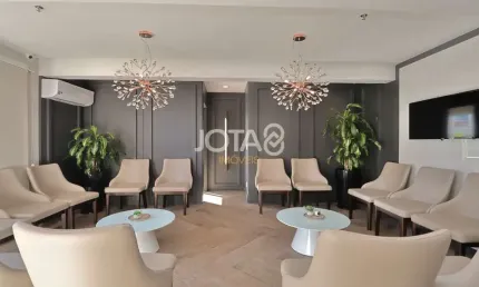 Ponto comercial com 4 salas para alugar na Avenida República Argentina, 1336, Água Verde, Curitiba