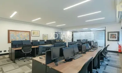 Ponto comercial com 4 salas à venda na Rua Visconde do Rio Branco, 1341, Centro, Curitiba