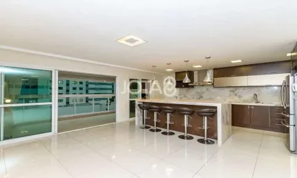 Apartamento com 4 quartos para alugar na Rua Professor Guido Straube, 52, Água Verde, Curitiba