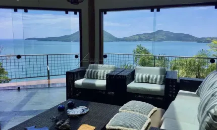 Casa de Condomínio com 4 dorms, Ponta das Toninhas, Ubatuba - R$ 4.25 mi, Cod: 3795