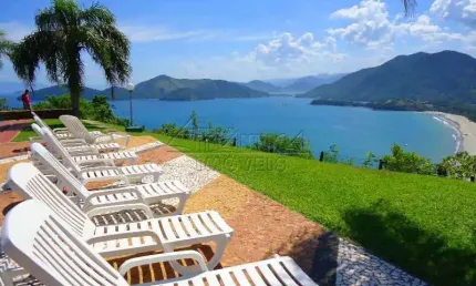 Apartamento com 3 quartos, Praia das Toninhas, Ubatuba - R$ 1.3 mi, Cod: 4102