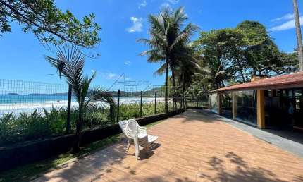 Casa com 9 dorms, Praia das Toninhas, Ubatuba - R$ 5.35 mi, Cod: 341