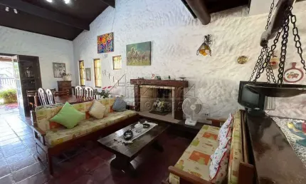 Casa com 3 dorms, Praia da Enseada, Ubatuba - R$ 850 mil, Cod: 4224