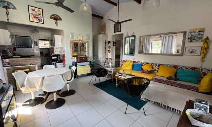 Casa com 3 quartos, Praia da Enseada, Ubatuba - R$ 1.7 mi, Cod: 4312