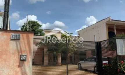 ALUGA/VENDE casa comercial na  Rua São José, Jardim Sumaré.