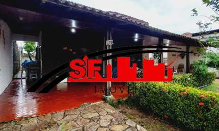 ALUGO EM SALINAS - Casa 4/4 sendo 2 suítes, 4 vagas de garagem, EXCELENTE LOCALIZAÇÃO