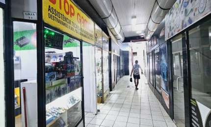Sala comercial com 1 sala para alugar na Vila Cardoso, Batista Campos, Belém