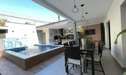 Casa com 3 quartos à venda na Gonçalves Dias, 428, Itaguá, Ubatuba por R$ 1.950.000