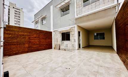 Casa para venda com 136 metros quadrados com 3 quartos sendo 1 suite no  São Vicente - Itajaí - SC