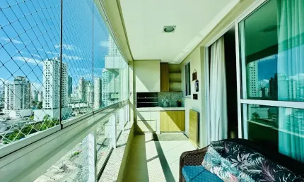Apartamento  para venda todo mobiliado  3 quartos e 2 vagas  fica no centro  - I