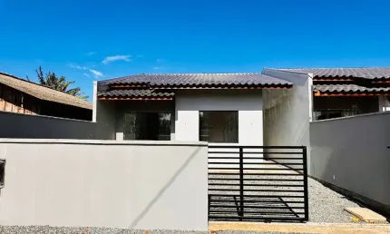 Casa nova para venda  com 2 quartos aceita financiamento  bairro quinta acorianos - barra velha - sc