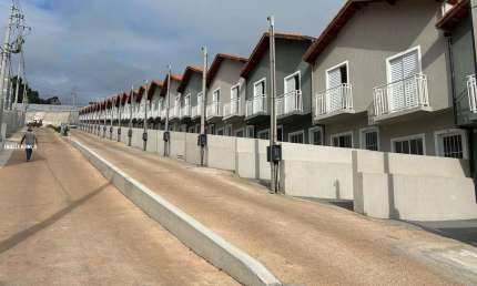 Sobrado para Venda em Franco da Rocha, Vila Palmares, 2 dormitórios, 1 banheiro, 1 vaga