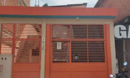 Casa para Venda em São Paulo, Jardim Adelfiore, 4 dormitórios, 2 banheiros, 1 vaga