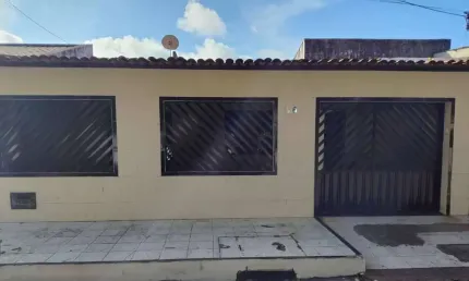 Casa com 3 quartos à venda na Rua A, 1000, Aeroporto, Aracaju