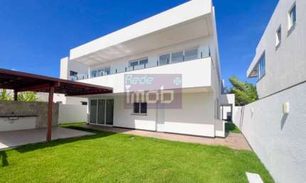 Casa em condomínio fechado com 5 quartos à venda na Rua Professora Nair Siqueira de Menezes Costa, 456, Robalo, Aracaju